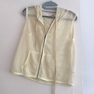 Sleeveless zippered bathing suit cover up- medium